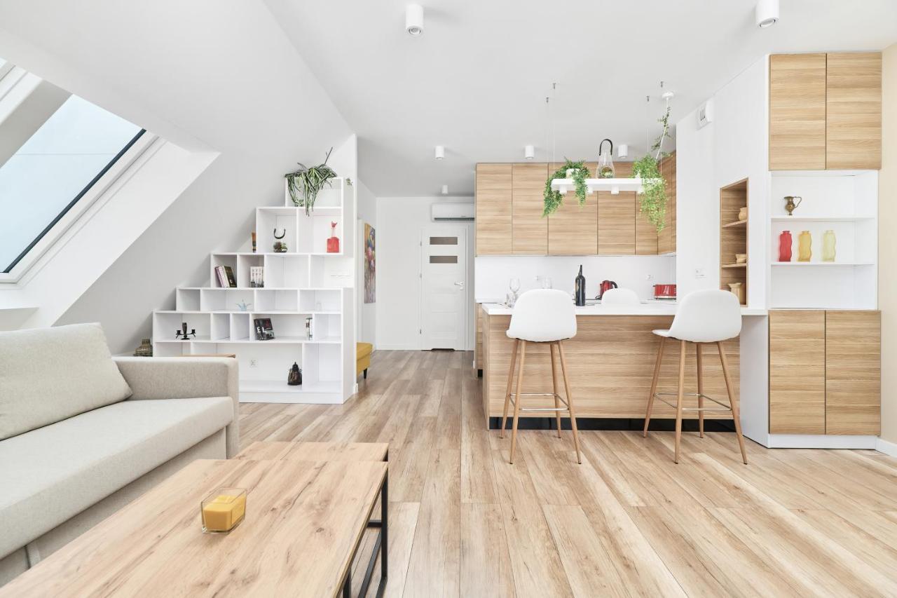 Villa Nova Lux Apartment Wroclaw Kowale By Noclegi Renters Екстериор снимка