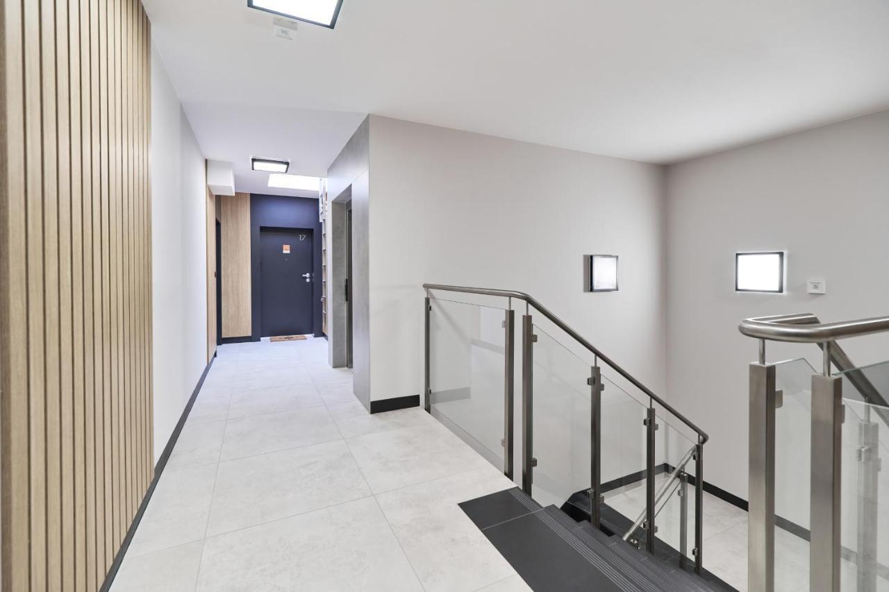 Villa Nova Lux Apartment Wroclaw Kowale By Noclegi Renters Екстериор снимка